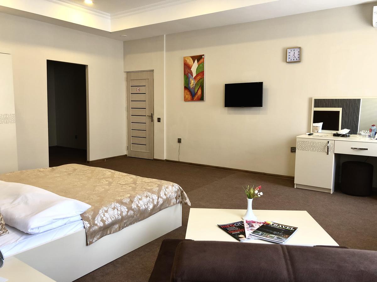 Khaghani Center Hotel บากู ภายนอก รูปภาพ