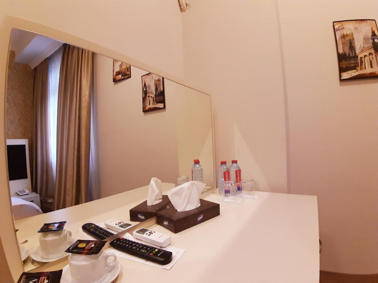Khaghani Center Hotel บากู ภายนอก รูปภาพ
