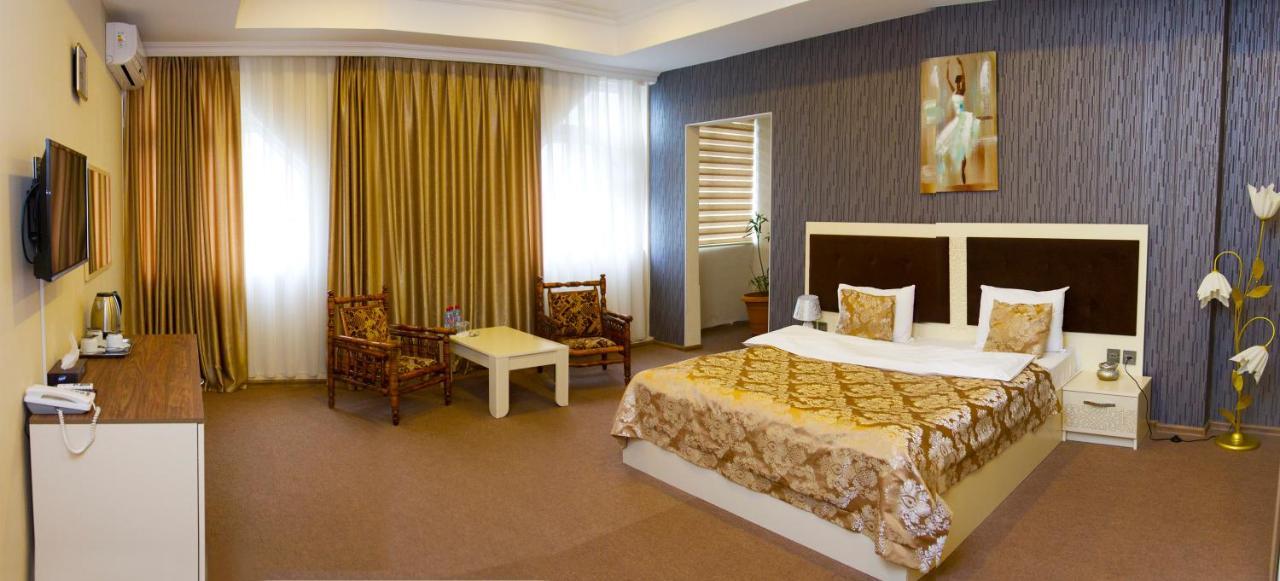 Khaghani Center Hotel บากู ภายนอก รูปภาพ