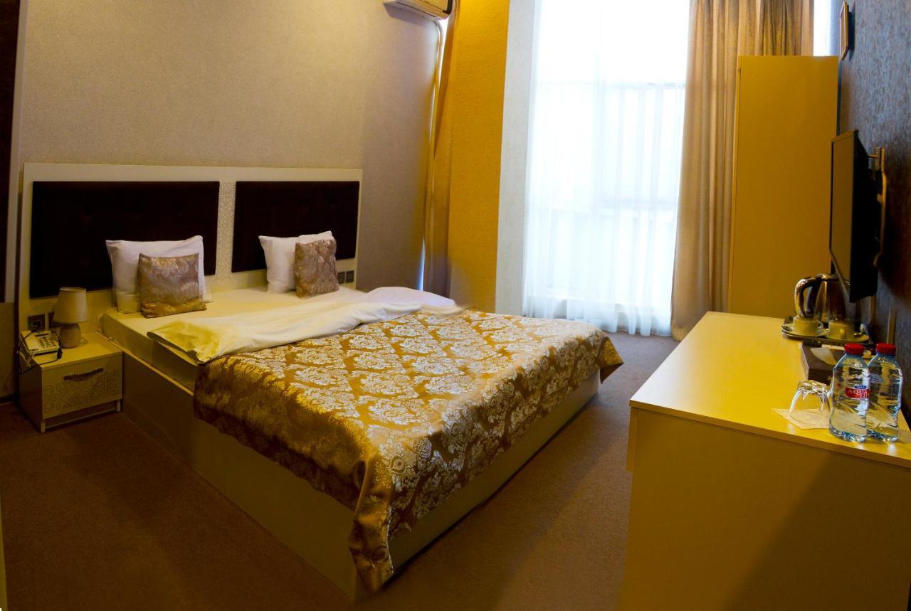 Khaghani Center Hotel บากู ภายนอก รูปภาพ