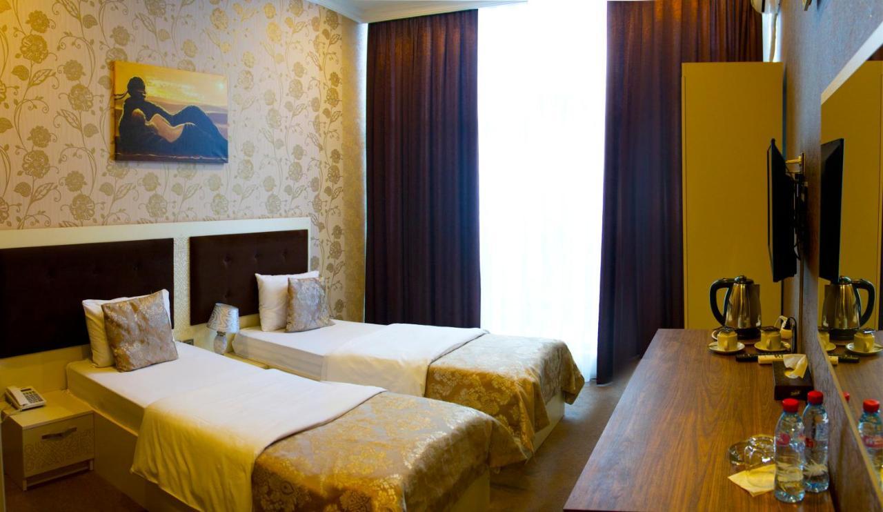 Khaghani Center Hotel บากู ภายนอก รูปภาพ