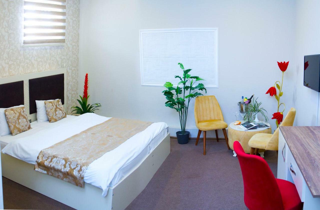 Khaghani Center Hotel บากู ภายนอก รูปภาพ
