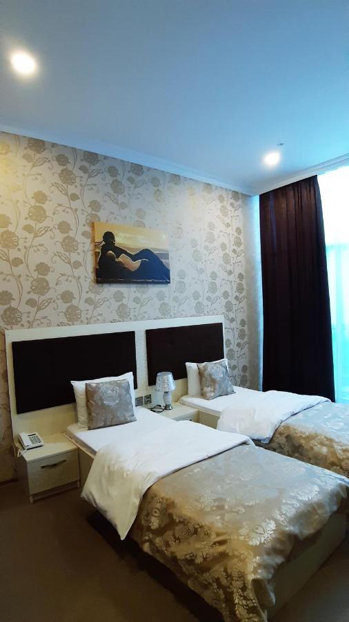 Khaghani Center Hotel บากู ภายนอก รูปภาพ